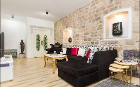 Apartment Papalic Palace